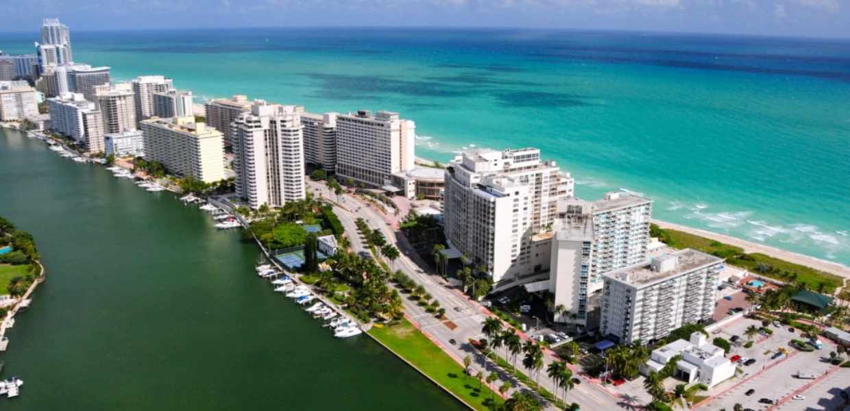 Disfrute las mejores playas de Miami para un gran día
