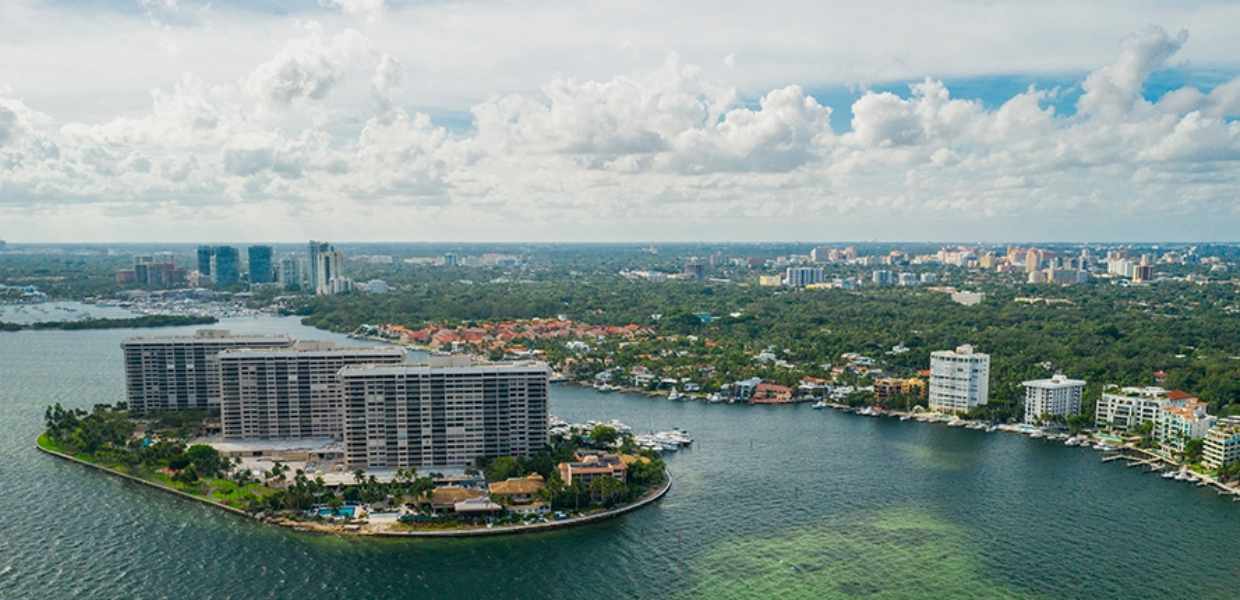 Donde encontrar propiedades en zonas tranquilas de Miami